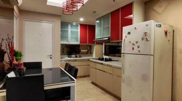 Gambar 1 Dijual Apartemen Royal Mediterania Full Furnished View Pool