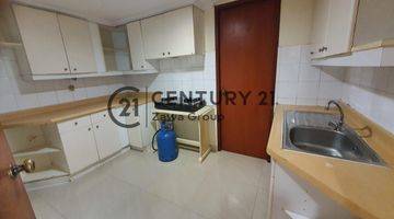 Gambar 4 Disewakan Apartemen Taman Anggrek Condo Furnished