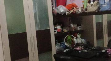 Gambar 5 Dijual Cepat Apartemen Mediterania Garden 2 Lantai Sedang