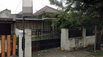 Gambar 1 Dijual 2 Rumah di Raya Made, Dekat Fasilitas Umum, Dekat Citraland, Surabaya Barat