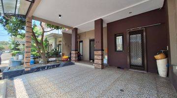 Gambar 1 Rumah Mewah 2,5 Lantai Di Town House Harga 2,4 M Bisa Nego