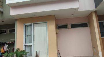 Gambar 1 Dijual Rumah Virginia Village 2 Lantai Bagus SHM