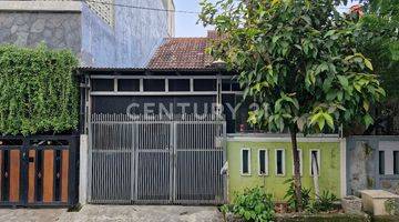 Gambar 1 Rumah Siap Huni Di Kiara Condong Pusat Kota Bandung