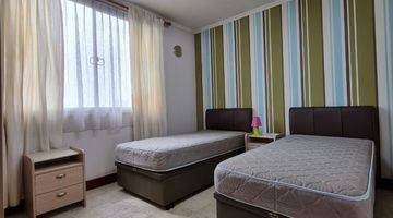 Gambar 2 Dijual Apartement Bumimas Tipe 3 BR Bagus Dan Furnished