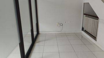 Gambar 4 Dijual Ruko The Spring 3 Lantai, Istimewa Siap Pakai Kantor