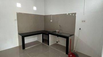 Gambar 5 Rumah Bagus Unfurnished HGB di Perumahan Kezia Residence