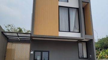 Gambar 1 Rumah 2 lantai Minimalis Modern Naira Residence 2 Serpong