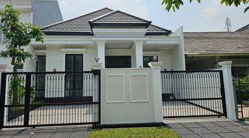 Gambar 2 Rumah 1 lantai Modern Classic Cantik dan luas di Kencana Loka BSD