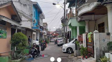 Gambar 3 Rumah 2 Lantai Pondok Pekayon Indah Bebas Banjir