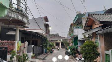 Gambar 4 Rumah 2 Lantai Pondok Pekayon Indah Bebas Banjir