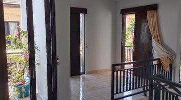 Gambar 3 RUMAH FURNISHED 2 LANTAI ONE GATE SYSTEM DI TUKAD BATANGHARI DENPASAR