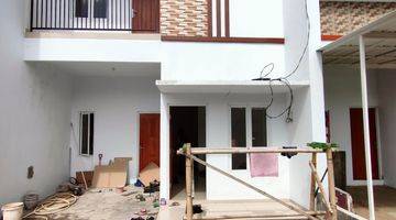 Gambar 1 Rumah 2 Lantai Baru Unfurnished SHM di Jalan Raya Kodau Jatimekar Kota Bekasi, Bekasi