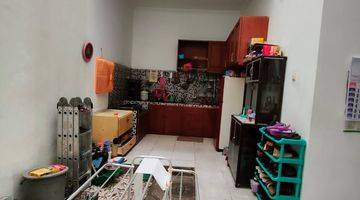 Gambar 4 Dijual Rumah Seken 2 Lantai Dalam Cluster Jl. Raya Pekayon Jatiasih Kota Bekasi