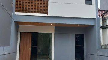 Gambar 1 Rumah Baru Modern Minimalis di Graha Raya