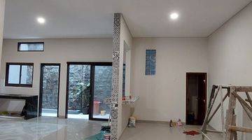 Gambar 3 Dijual Rumah Baru Design Classic Modern Di Sekitar Bintaro 