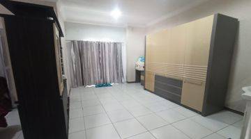 Gambar 2 Rumah Siap Huni , 2.5 Tingkat , Area Medan Rumah Shm - Sertifikat Hak Milik Bagus Furnished Shm - Sertifikat Hak Milik Rumah di Jalan Medan - Binjai , Medan Area