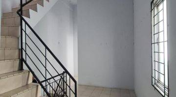 Gambar 3  Rumah Unfurnished Butuh Renovasi SHM - Sertifikat Hak Milik di Pendidikan Residence Jl. Pendidikan - Krakatau, Medan Area