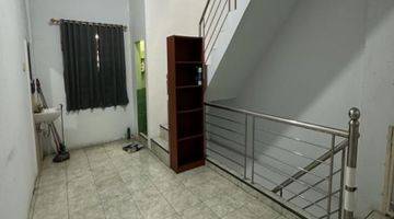 Gambar 4  Rumah Bagus SHM - Sertifikat Hak Milik di KOMPLEK KRAKATAU RESIDENT Jl. Pembangunan IV - Krakatau, Medan Area Furnished Bagus SHM - Sertifikat Hak Milik Rumah di KOMPLEK KRAKATAU RESIDENT Jl. Pembangunan IV - Krakatau, Medan Area