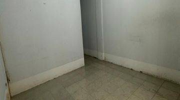 Gambar 5  Rumah Bagus SHM - Sertifikat Hak Milik di KOMPLEK KRAKATAU RESIDENT Jl. Pembangunan IV - Krakatau, Medan Area Furnished Bagus SHM - Sertifikat Hak Milik Rumah di KOMPLEK KRAKATAU RESIDENT Jl. Pembangunan IV - Krakatau, Medan Area