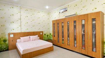 Gambar 3  Rumah 3 Lantai Furnished Bagus SHM - Sertifikat Hak Milik di Jl. Pukat Banting 1, Medan Tembung