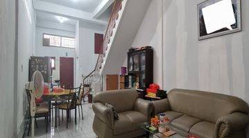 Gambar 2  Rumah Unfurnished Bagus SHM - Sertifikat Hak Milik di Jl. Pasar 3 Medan, Medan Kota