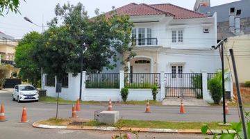 Gambar 1 Dijual rmh 2 Lt.hook di harapan indah regency