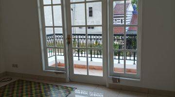 Gambar 3 Dijual rmh 2 Lt.hook di harapan indah regency