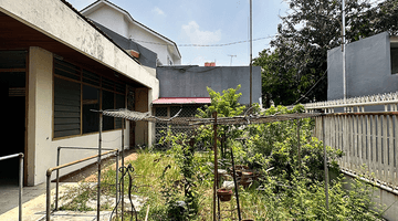 Gambar 2 Rumah Tua Hitung Tanah Dekat Mall Permata Hijau