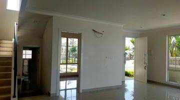 Gambar 3 Rumah Modern Minimalis Hook Cluster Podomoro Park Bandung