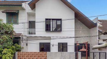 Gambar 1 Rumah Baru Cantik Modern 2 Lantai di Komplek Arcamanik Bandung