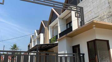 Gambar 2 Townhouse 2 Lantai Dengan Keamanan 24jam