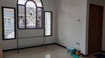 Gambar 5 Rumah 2 lantai Bagus SHM area dekat perum sandiago, san antonio, apartemen, u widya mandala, food court