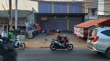 Gambar 2 Dijual Toko di Ciledug, Tangerang 240 M Bagus SHM