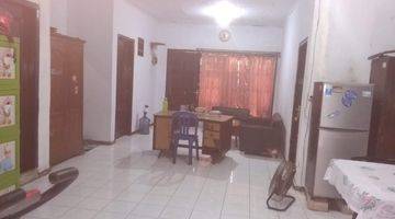 Gambar 2 Dijual rumah 1½ lsntai di lokasi strategis, sudah SHM, BISA KPR,dlingkungan nyaman dan aman, dekat pusat kuliner, pasar, rumah sakit, sekolah. 