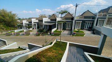 Gambar 5 Modern Villa Dau Ekslusif Rooftop + View Pegunungan + Free Surat