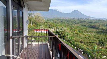 Gambar 3 Villa View Gunung  Di Tegalweru Dau Malang