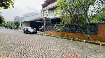 Gambar 1 Dijual Rumah Modern Full Furnished, Hook, di BCC, dkt Toll