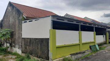 Gambar 3 Rumah dijual Area Parit Indah, Full Canopy