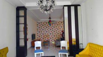 Gambar 3 Rumah Furnished 2 Lantai Non Cluster Di Pejaten Barat Jaksel