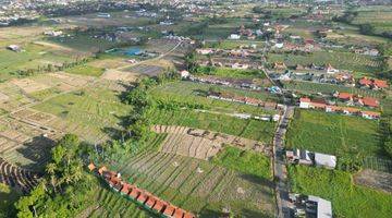 Gambar 2 Tanah Kavling Strategis di Depan Jalan Raya Menuju Pantai Seseh