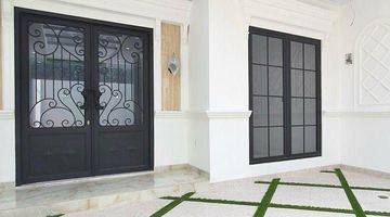 Gambar 5 Rumah Cantik Design Classic Moder 