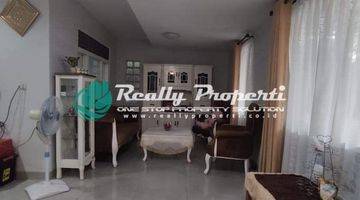 Gambar 4 Dijual Rumah 2 Lantai Hook Dalam Town House di Jatiwaringin Pondokgede Bekasi Rumah Cantik Siap Huni 