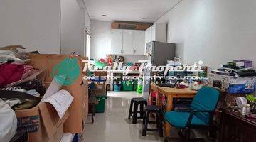 Gambar 5 Dijual Rumah 2 Lantai Hook Dalam Town House di Jatiwaringin Pondokgede Bekasi Rumah Cantik Siap Huni 