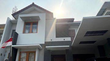 Gambar 3 Rumah Cantik 2 lantai, lt 185 / lb 200 ,Kota Wisata Cibubur