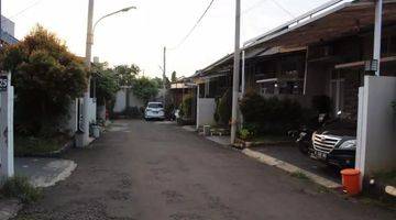 Gambar 2 Di Jual Cepat Dan Murah Rumah Townhouse Kranggan Dekat Tol Jatikarya
