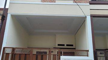 Gambar 1 Rumah 2 Lantai Bagus Semi Furnished SHM di Poris Indah, Tangerang