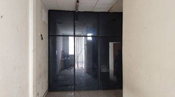 Gambar 1 DIJUAL CEPAT 1 RUKO 3 LANTAI, DI JL. R.E. MARTADINATA SIMP. 4 PASAR LEMABANG