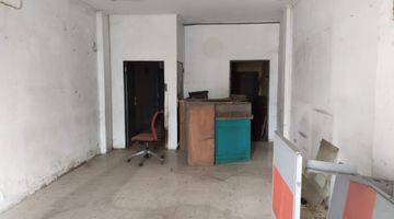 Gambar 4 DIJUAL CEPAT 1 RUKO 3 LANTAI, DI JL. R.E. MARTADINATA SIMP. 4 PASAR LEMABANG