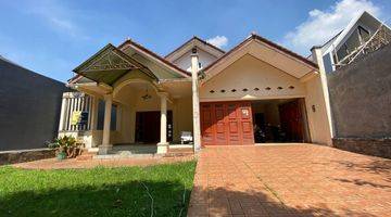 Gambar 1 Rumah Full Furnished di Resort Dago Pakar 3 Lantai Split Level View Kota Bandung