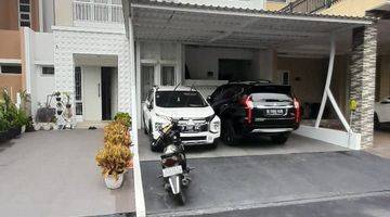 Gambar 1 Rumah Dijual Butuh Di Grand Wisata Cluster Nempel Mall Living World 